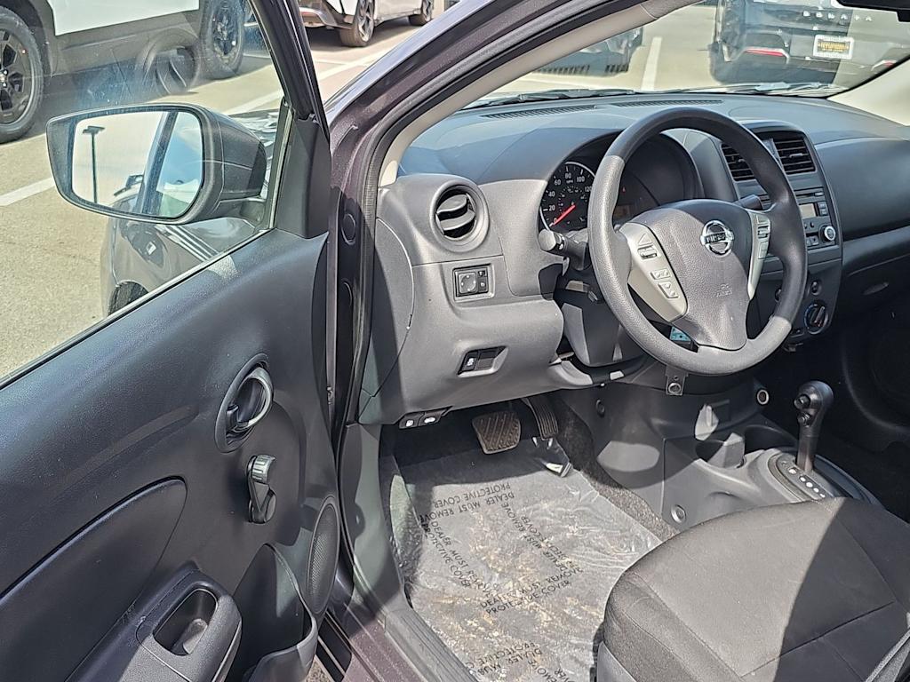 2017 Nissan Versa S Plus 2