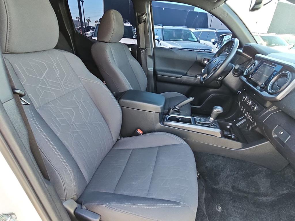 2019 Toyota Tacoma TRD Off-Road 11