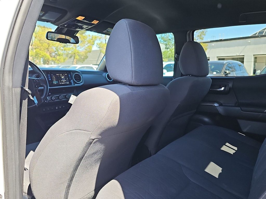 2019 Toyota Tacoma TRD Sport 11