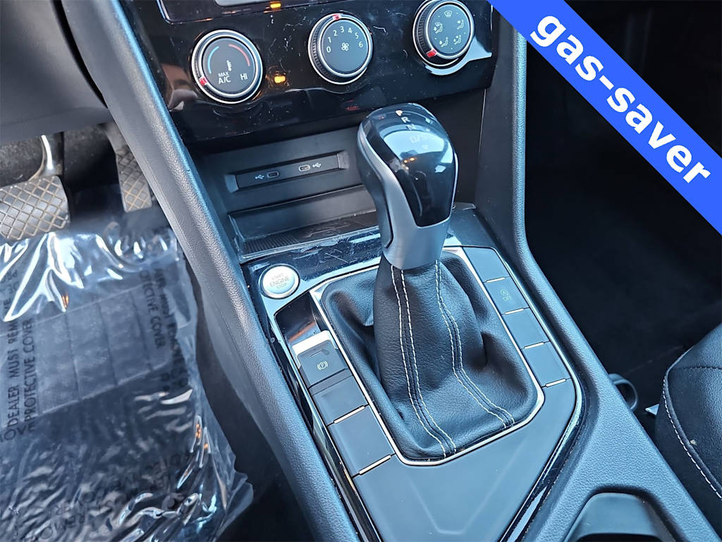 Thumbnail: 2023 Volkswagen Taos - 14