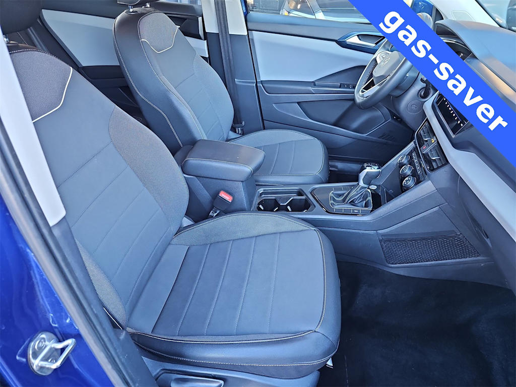 Thumbnail: 2023 Volkswagen Taos - 11