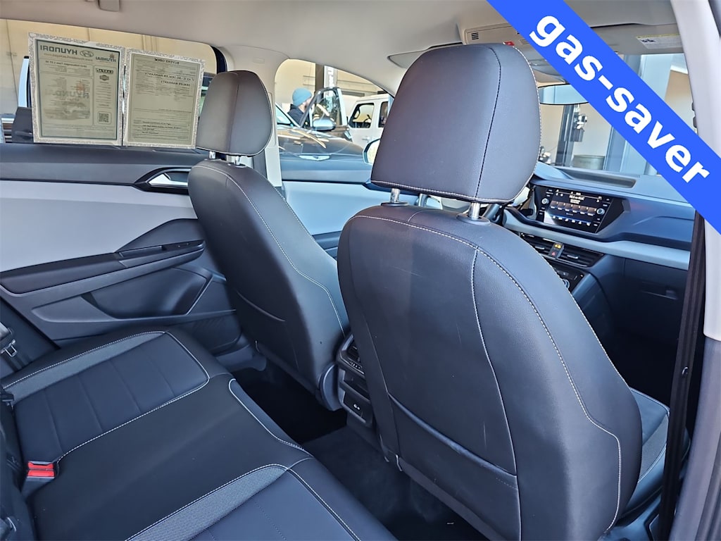 Thumbnail: 2023 Volkswagen Taos - 12