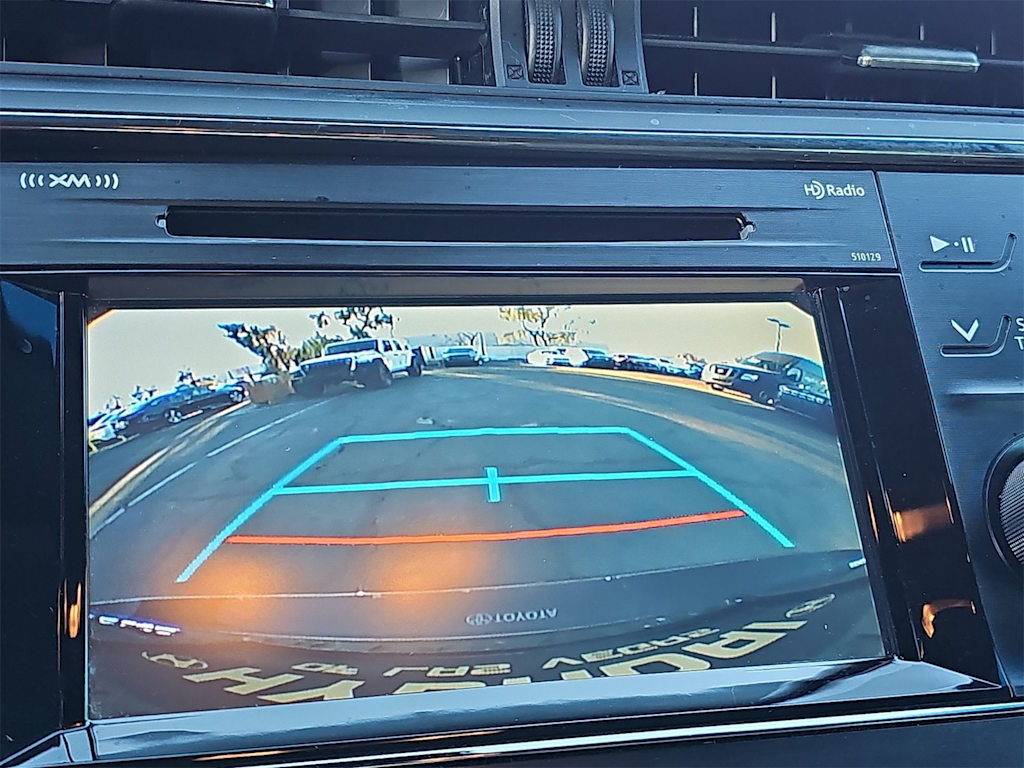 Thumbnail: 2017 Toyota Avalon - 24