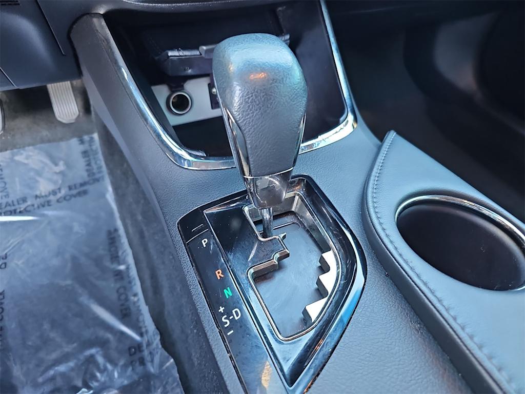 Thumbnail: 2017 Toyota Avalon - 15