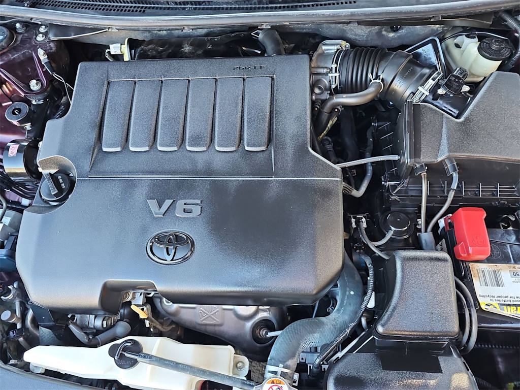 Thumbnail: 2017 Toyota Avalon - 8