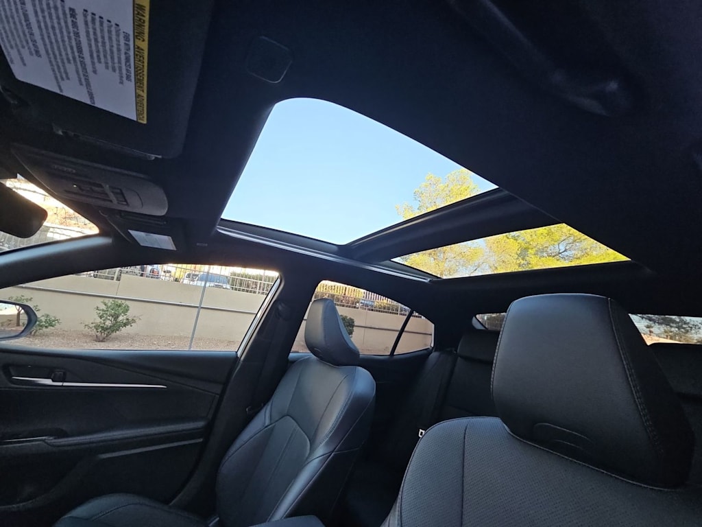 Thumbnail: 2025 Toyota Camry - 28