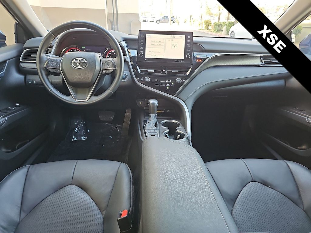 Thumbnail: 2024 Toyota Camry - 9