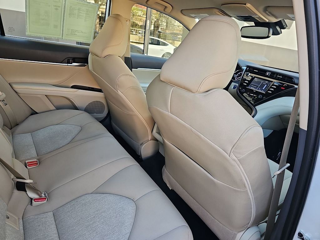 Thumbnail: 2020 Toyota Camry - 13