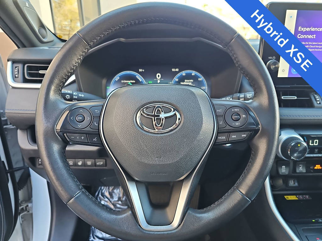 Thumbnail: 2025 Toyota RAV4 - 13