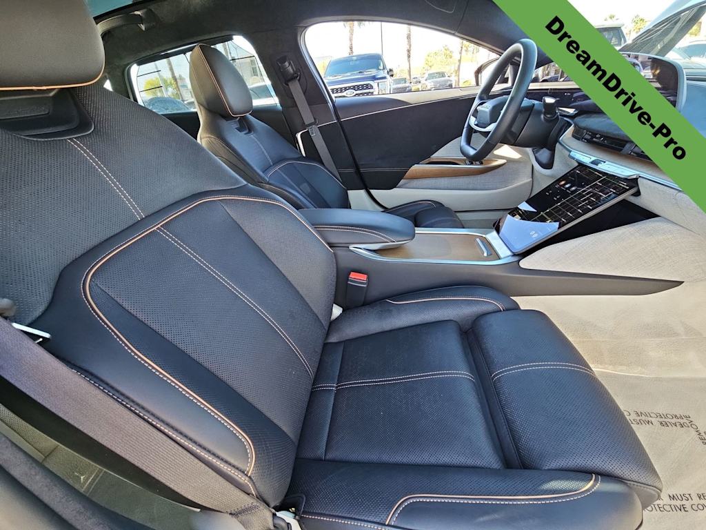 Thumbnail: 2023 Lucid Air - 24