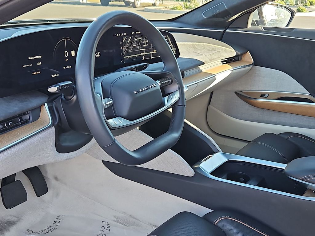 Thumbnail: 2024 Lucid Air - 2
