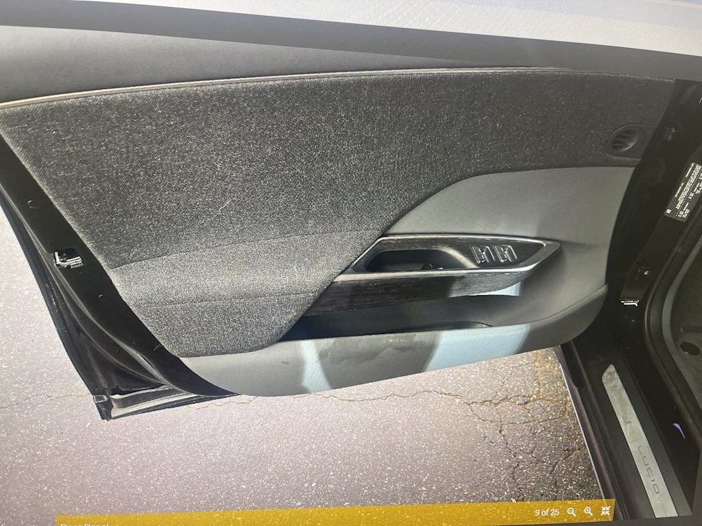 Thumbnail: 2024 Lucid Air - 14