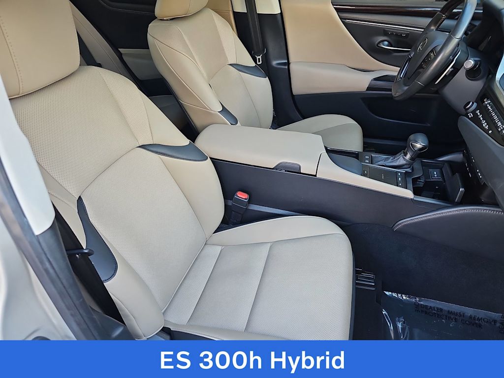 Thumbnail: 2019 Lexus ES - 11