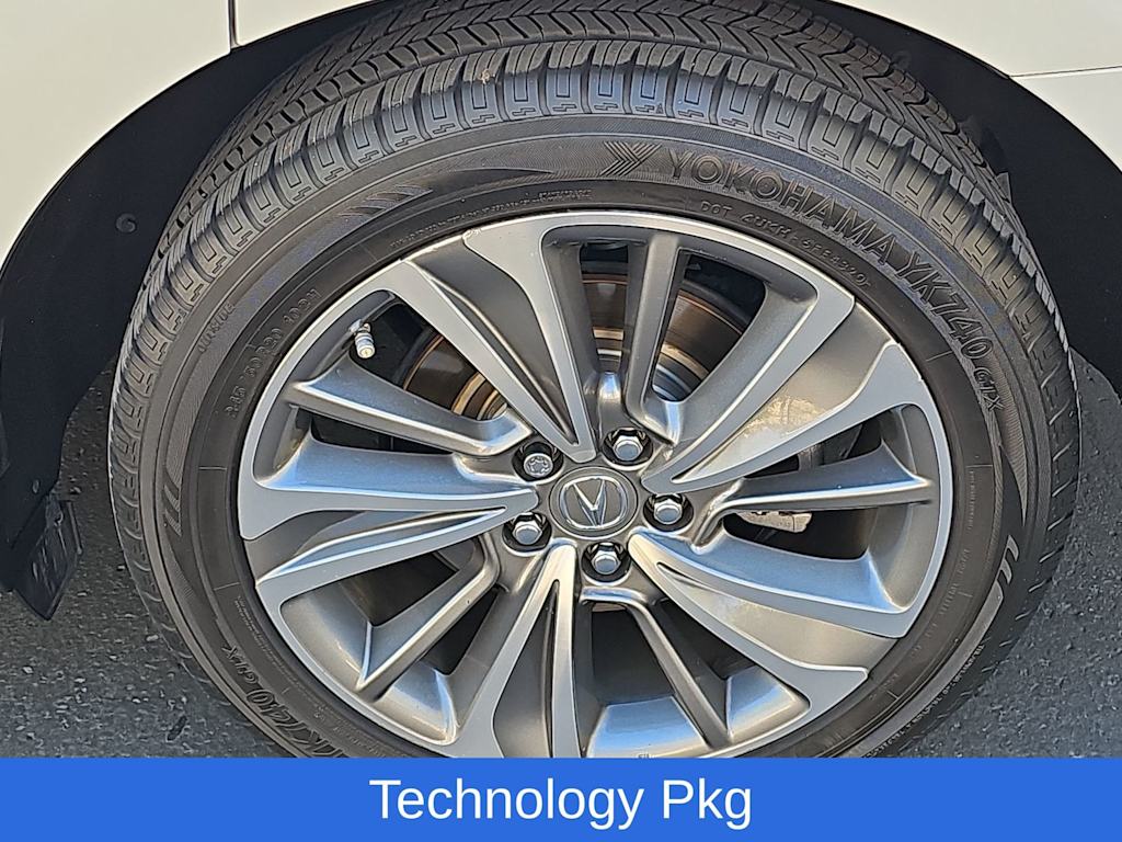 Thumbnail: 2017 Acura MDX - 8