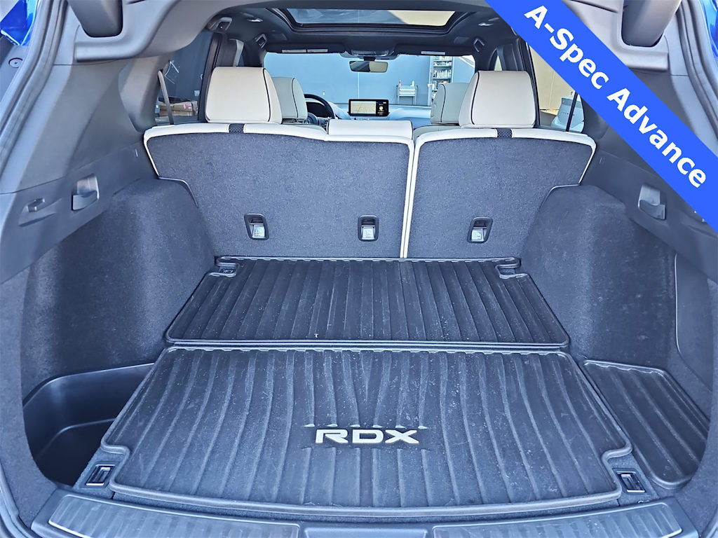 Thumbnail: 2022 Acura RDX - 18