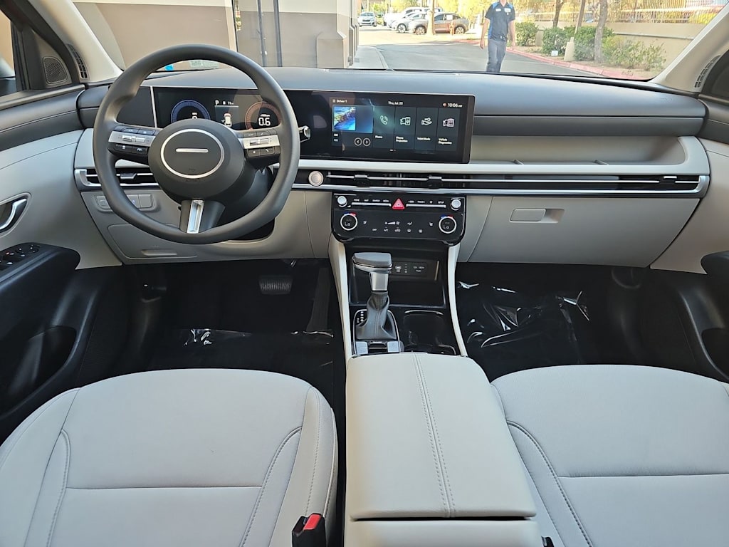 Thumbnail: 2025 Hyundai Tucson - 9