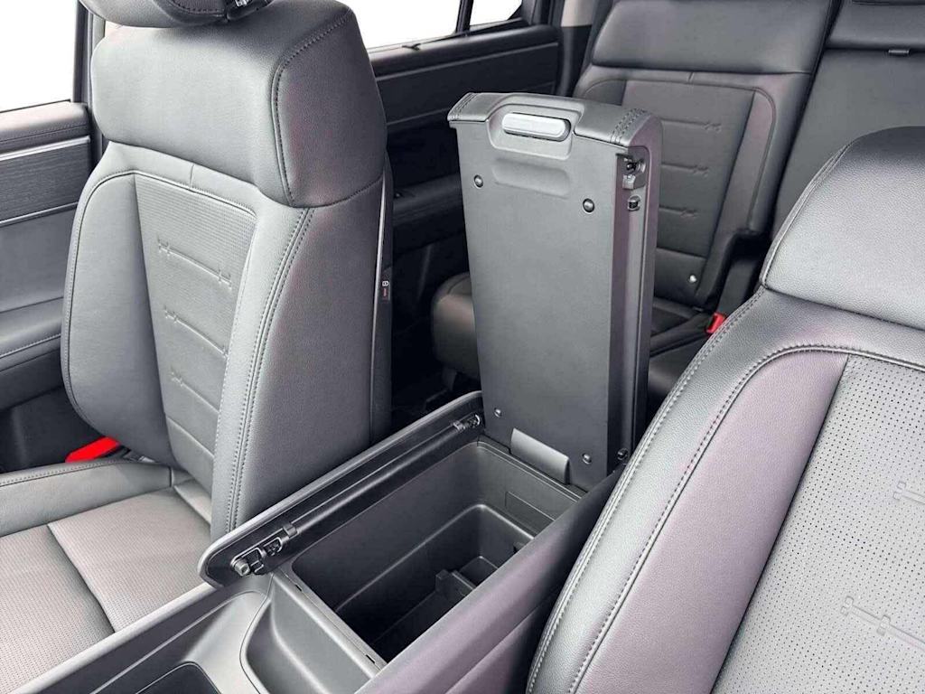 Thumbnail: 2026 Hyundai Santa Fe - 8