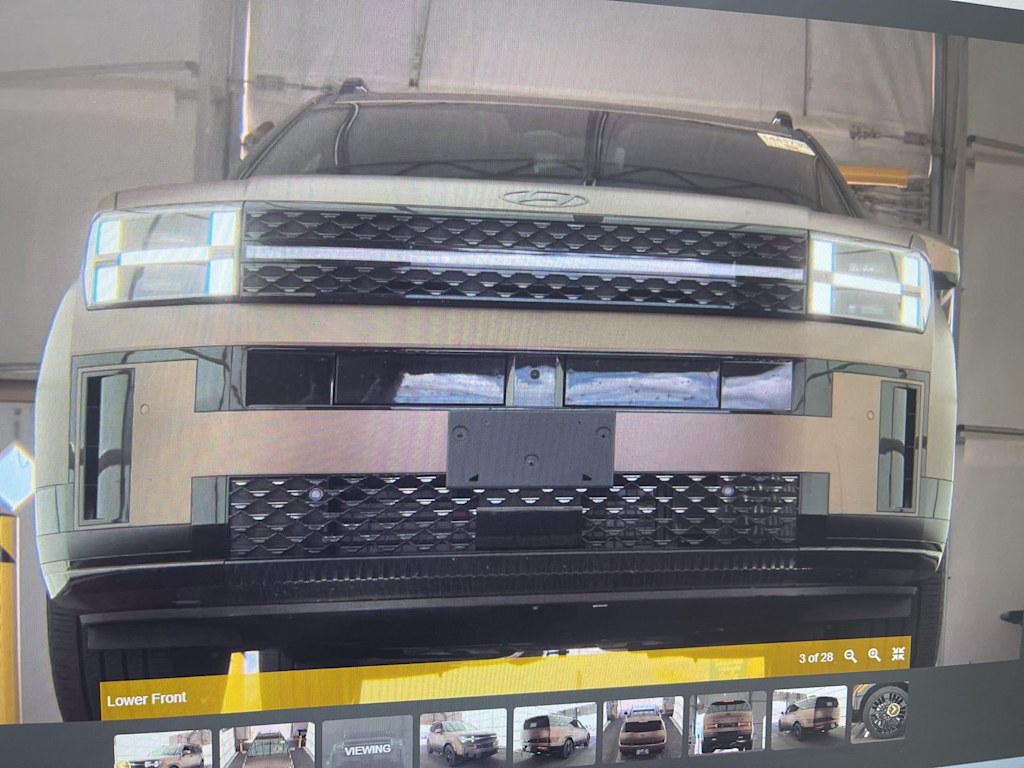Thumbnail: 2025 Hyundai Santa Fe - 10