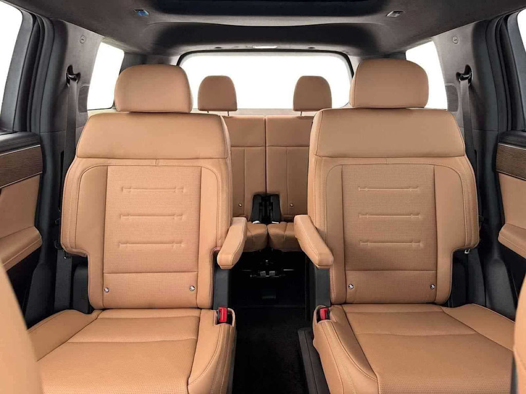 Thumbnail: 2026 Hyundai Santa Fe - 7