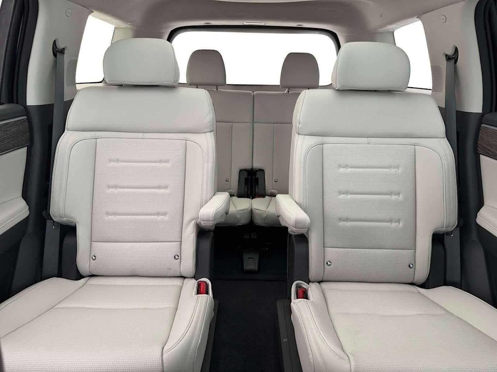 Thumbnail: 2026 Hyundai Santa Fe - 8