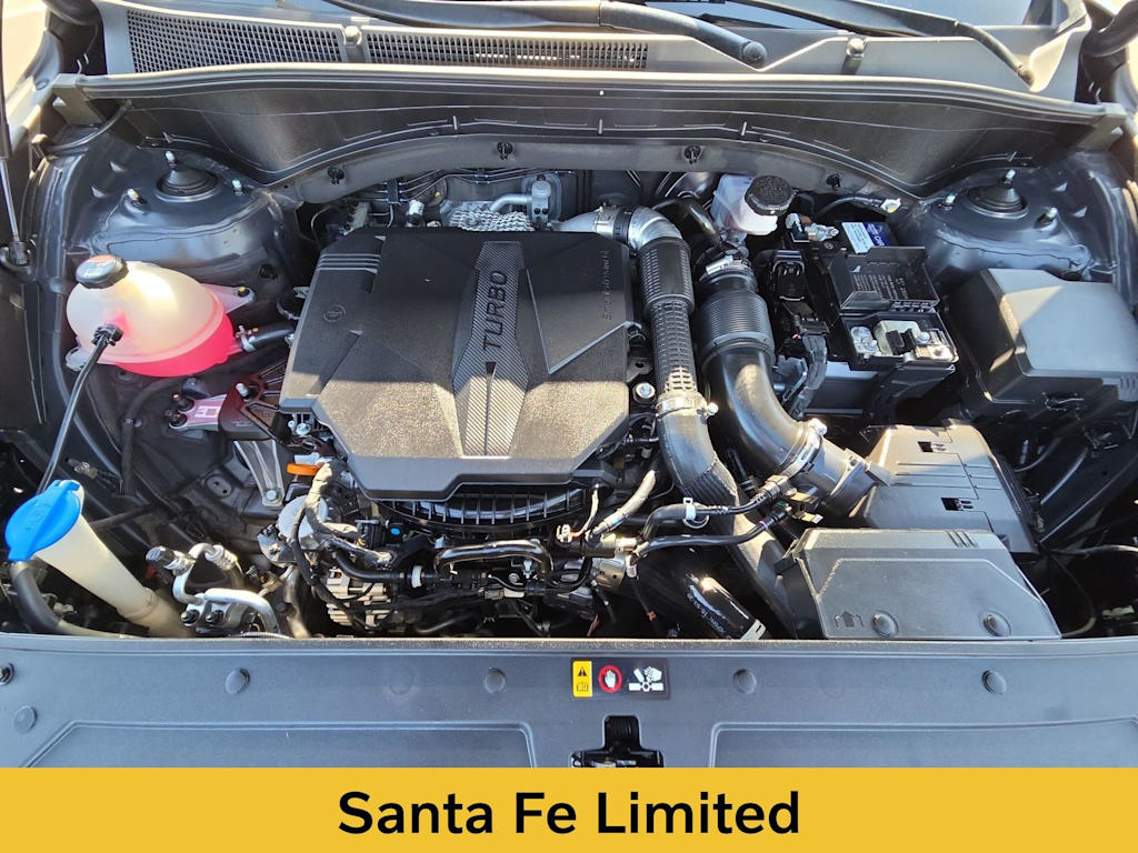 Thumbnail: 2022 Hyundai Santa Fe - 9