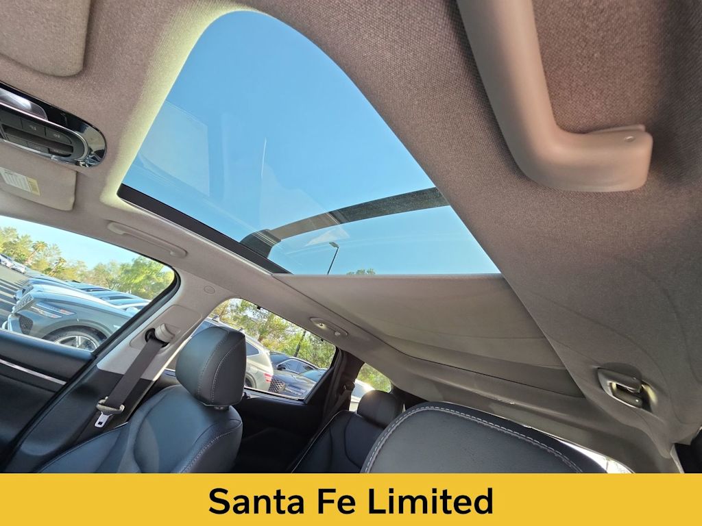 Thumbnail: 2022 Hyundai Santa Fe - 29