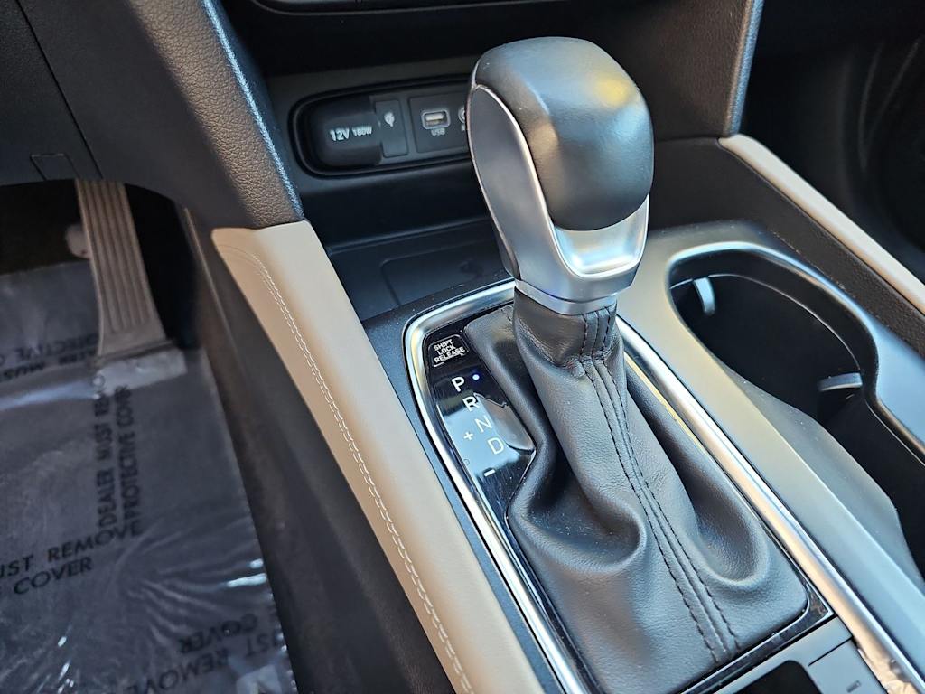 Thumbnail: 2019 Hyundai Santa Fe - 16