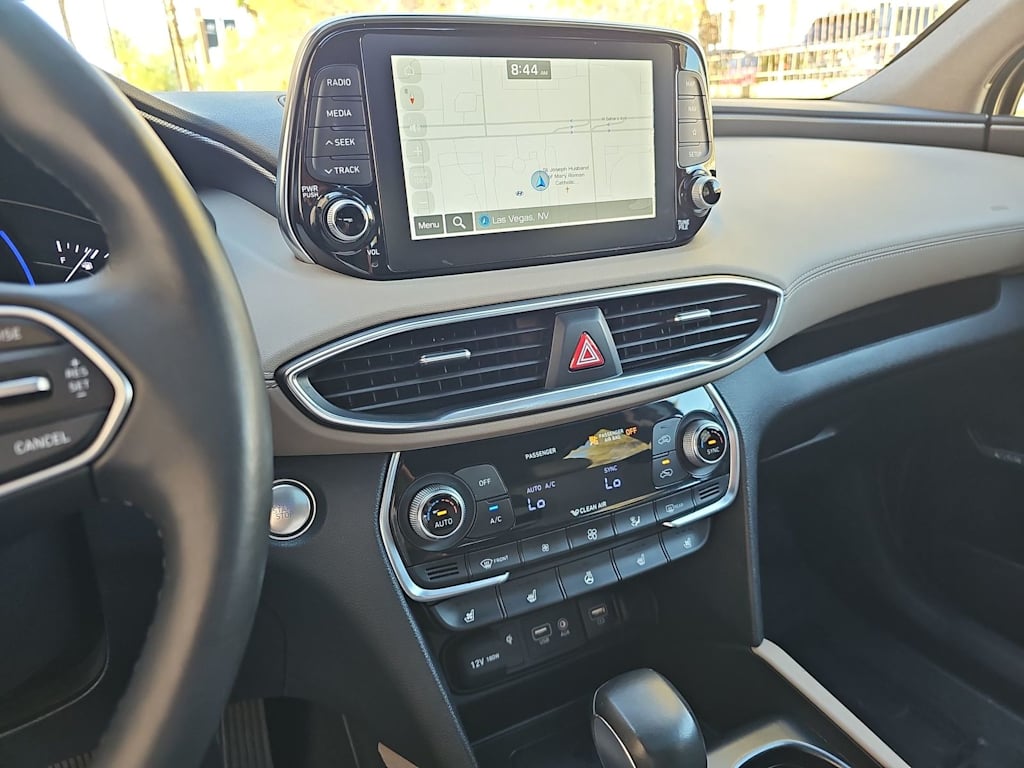 Thumbnail: 2019 Hyundai Santa Fe - 15
