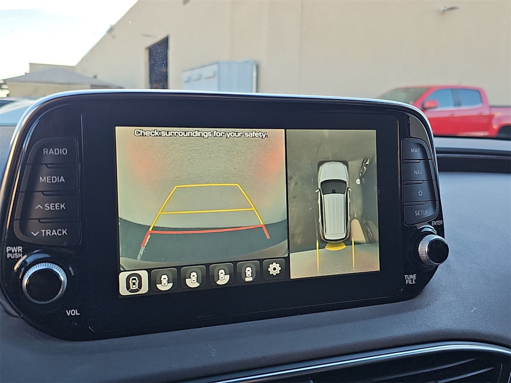 Thumbnail: 2019 Hyundai Santa Fe - 24