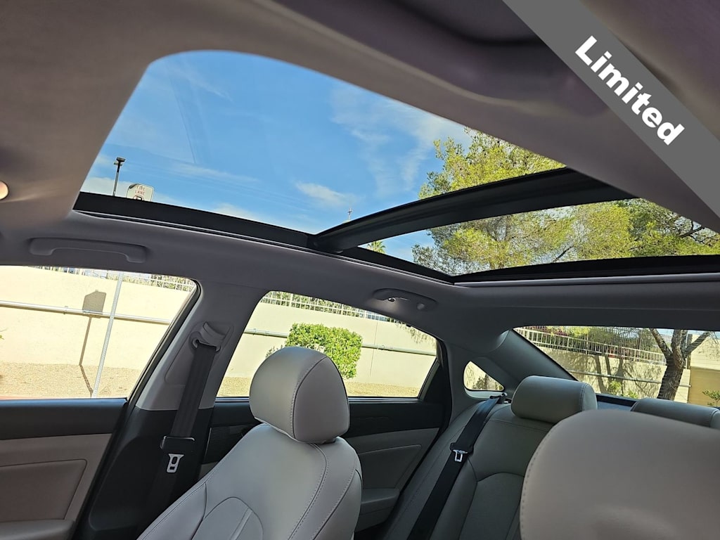 Thumbnail: 2019 Hyundai Sonata - 28