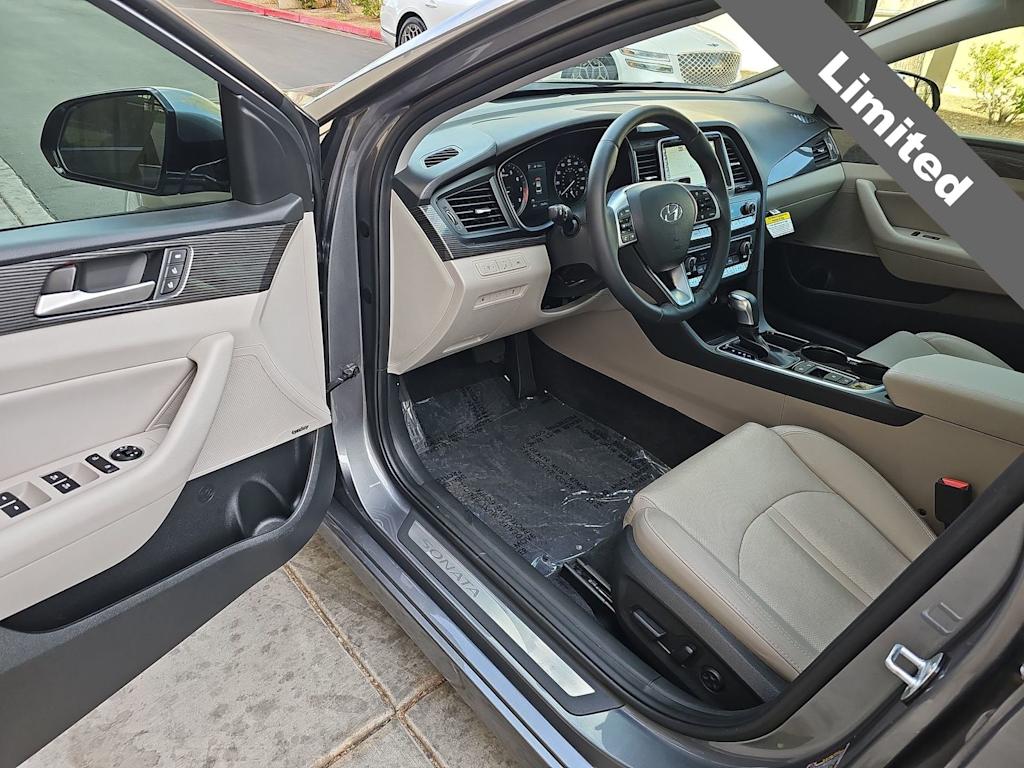 Thumbnail: 2019 Hyundai Sonata - 2