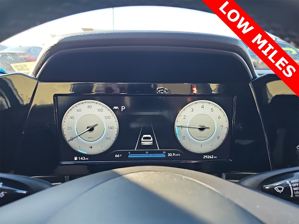 Thumbnail: 2021 Hyundai Elantra - 17