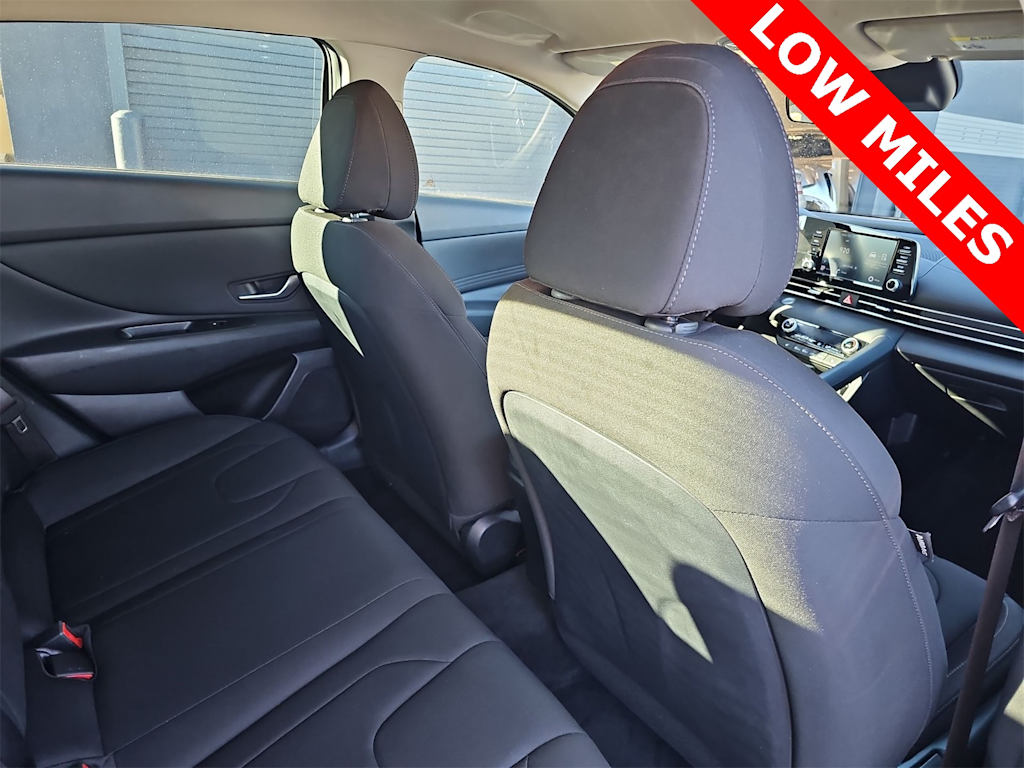 Thumbnail: 2021 Hyundai Elantra - 12