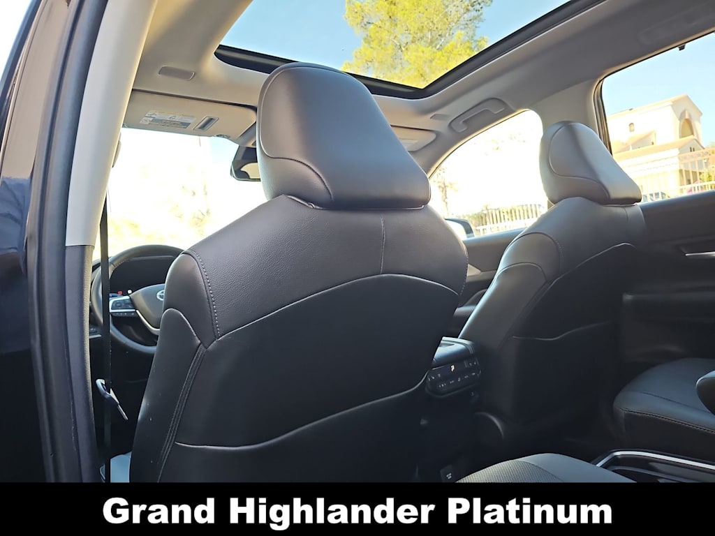 Thumbnail: 2024 Toyota Grand Highlander - 13