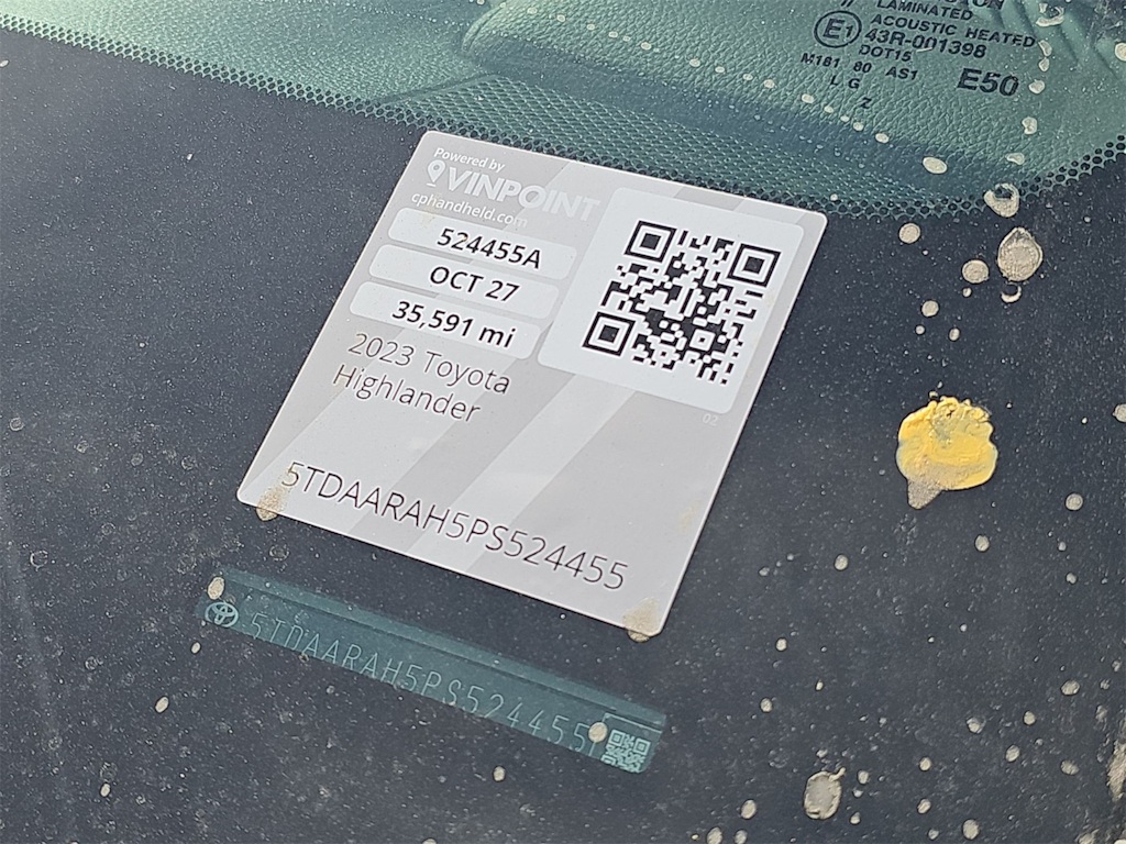 Thumbnail: 2023 Toyota Highlander - 25