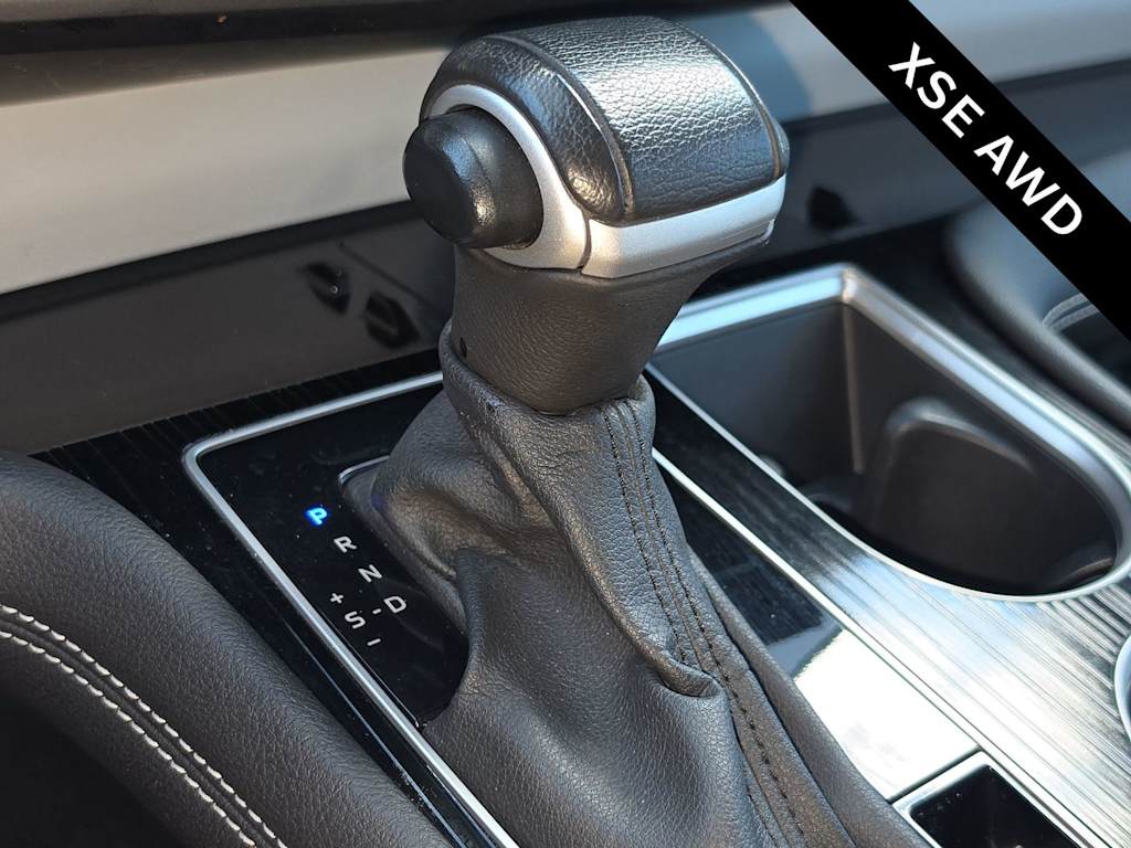 Thumbnail: 2025 Toyota Sienna - 15