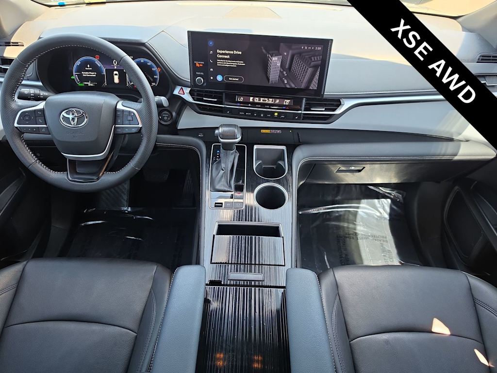 Thumbnail: 2025 Toyota Sienna - 9