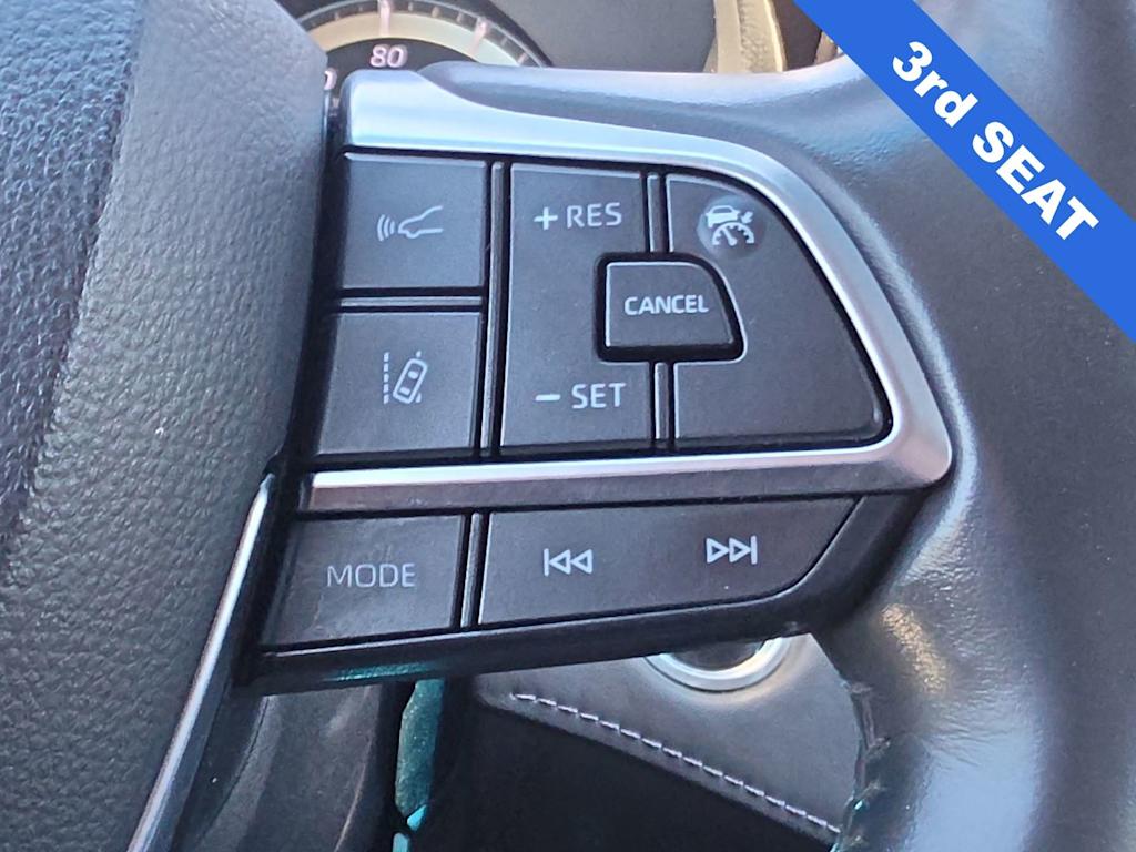 Thumbnail: 2021 Toyota Highlander - 28