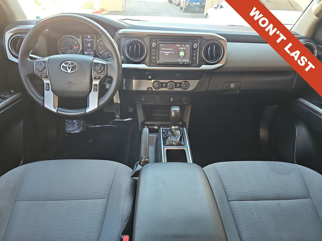 Thumbnail: 2019 Toyota Tacoma - 10