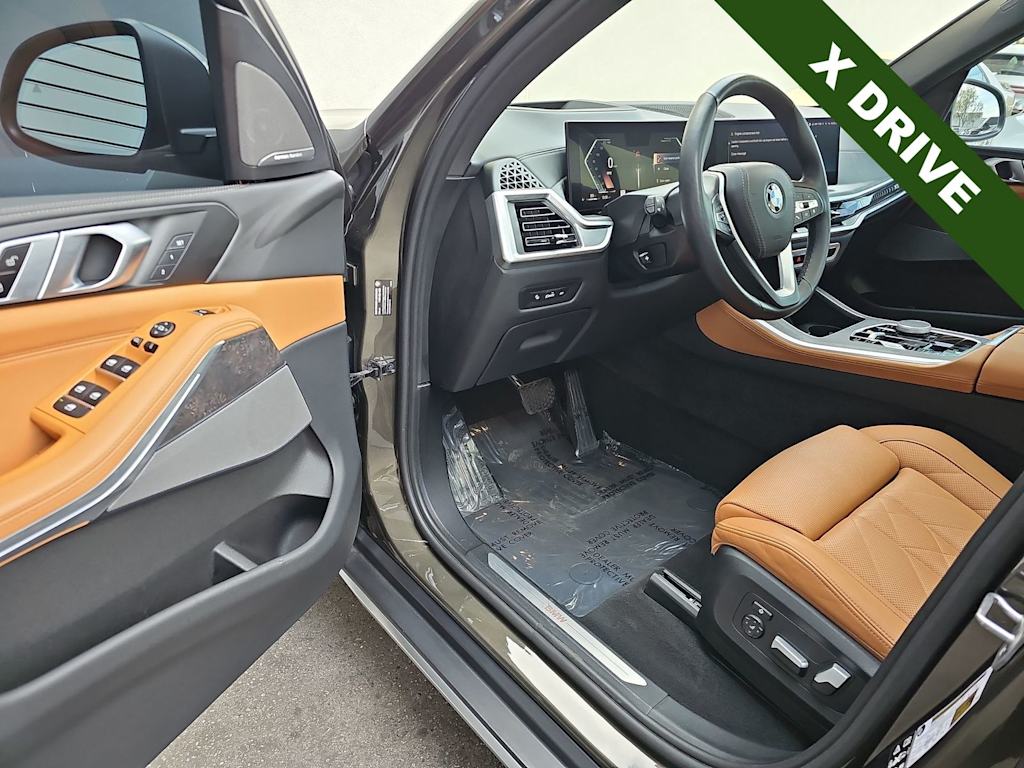 Thumbnail: 2025 BMW X5 - 2