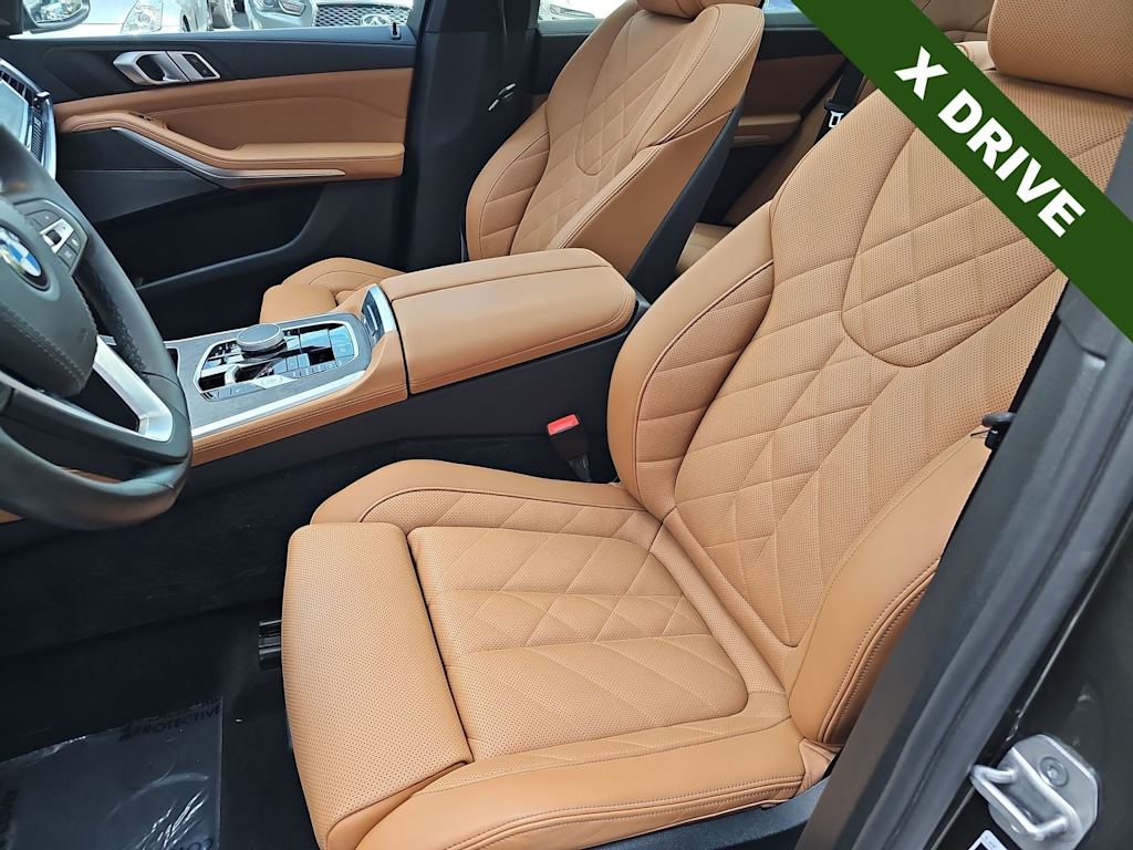 Thumbnail: 2025 BMW X5 - 10