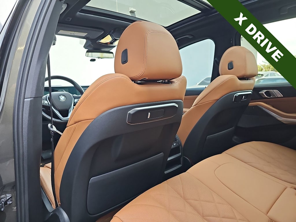 Thumbnail: 2025 BMW X5 - 12