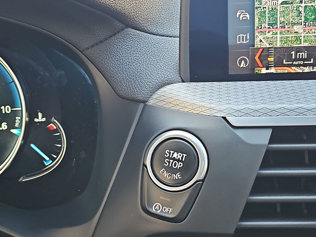 Thumbnail: 2019 BMW X3 - 25