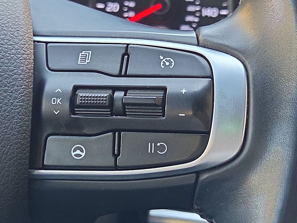 Thumbnail: 2021 Kia K5 - 29