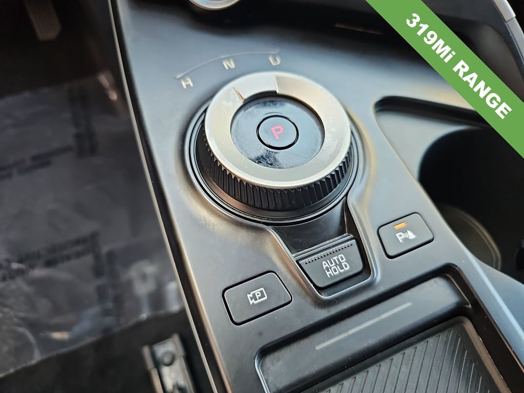 Thumbnail: 2025 Kia EV6 - 14