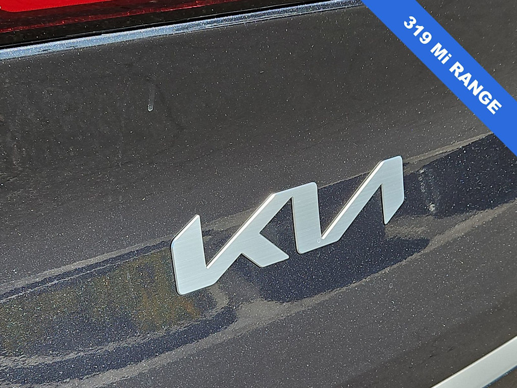 Thumbnail: 2025 Kia EV6 - 5