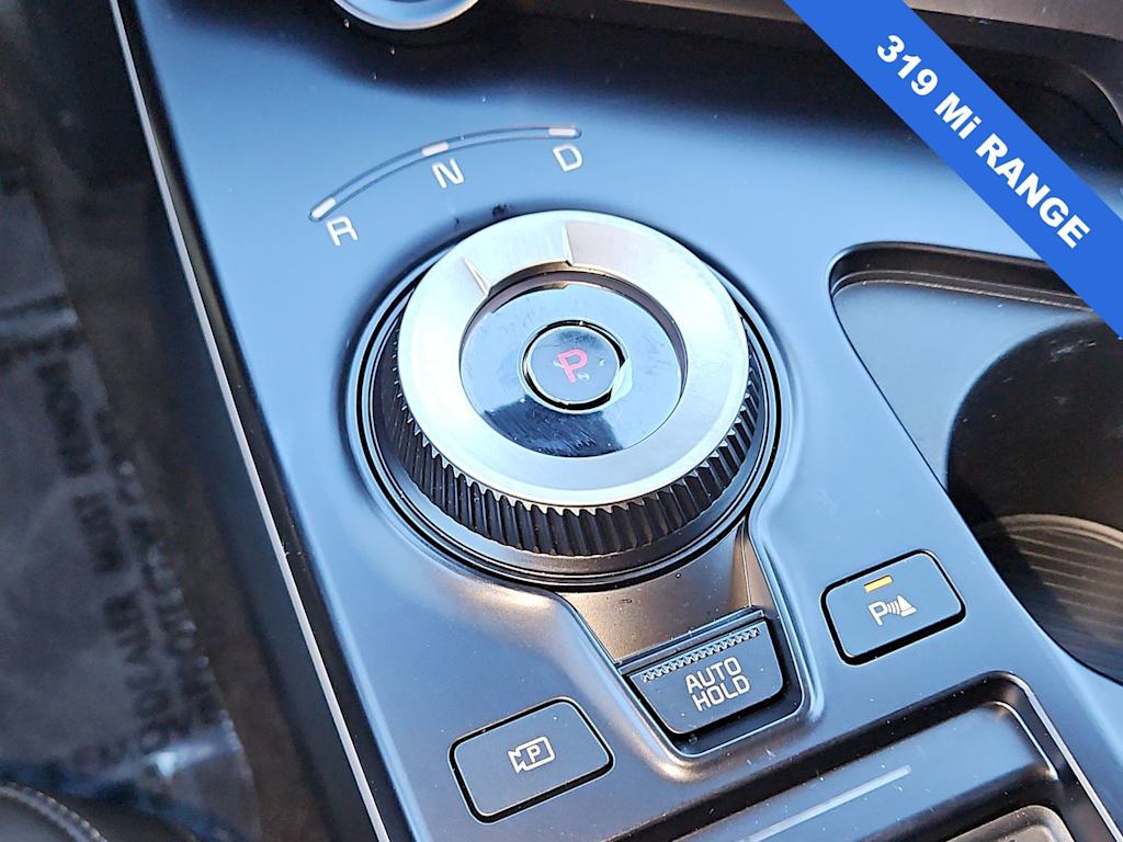 Thumbnail: 2025 Kia EV6 - 25