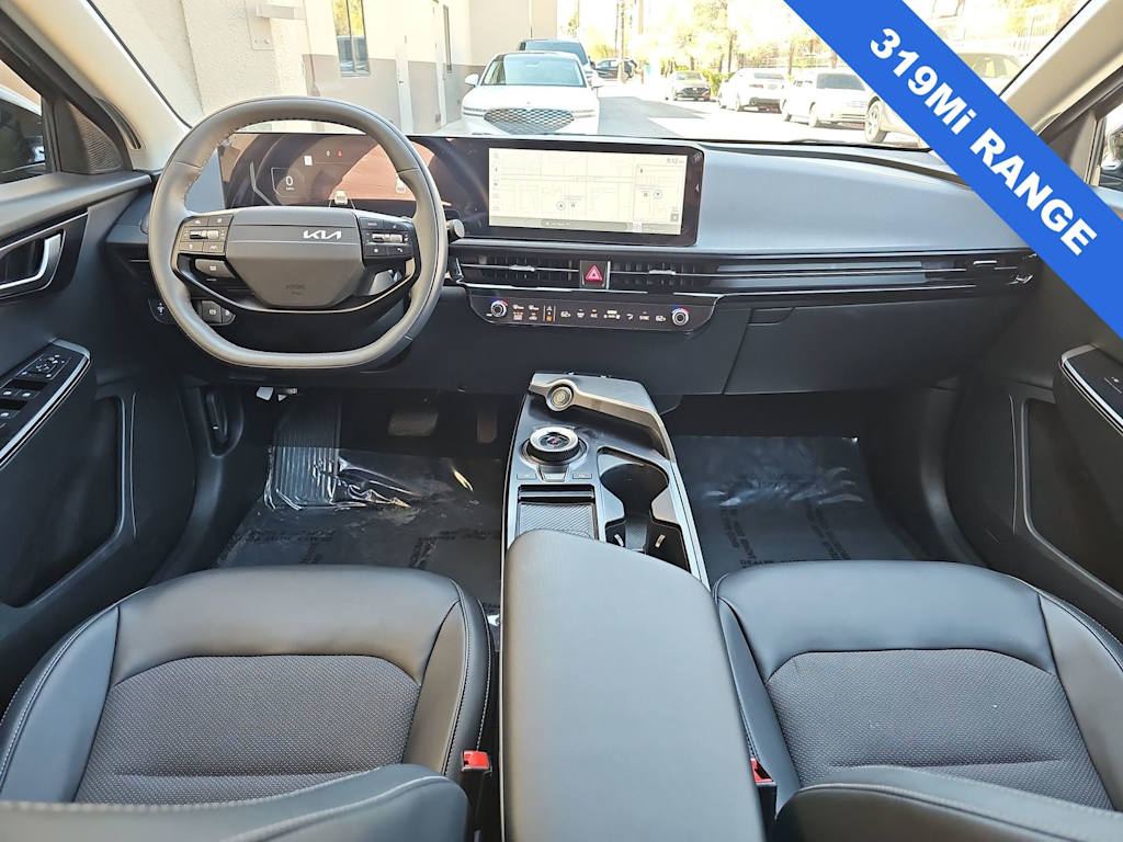 Thumbnail: 2025 Kia EV6 - 7