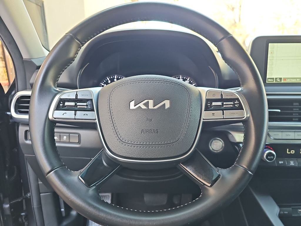 Thumbnail: 2022 Kia Telluride - 14