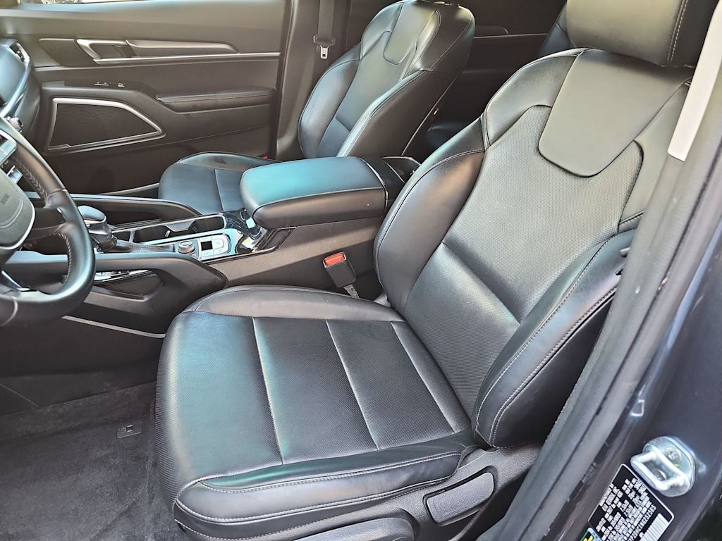 Thumbnail: 2022 Kia Telluride - 11